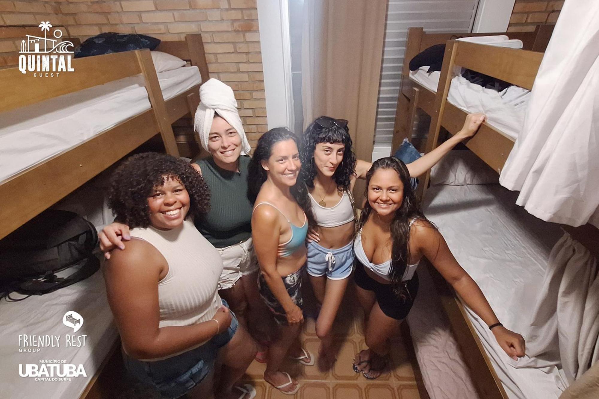 Hostel Quintal Guest Ubatuba - Pg Ngoại thất bức ảnh